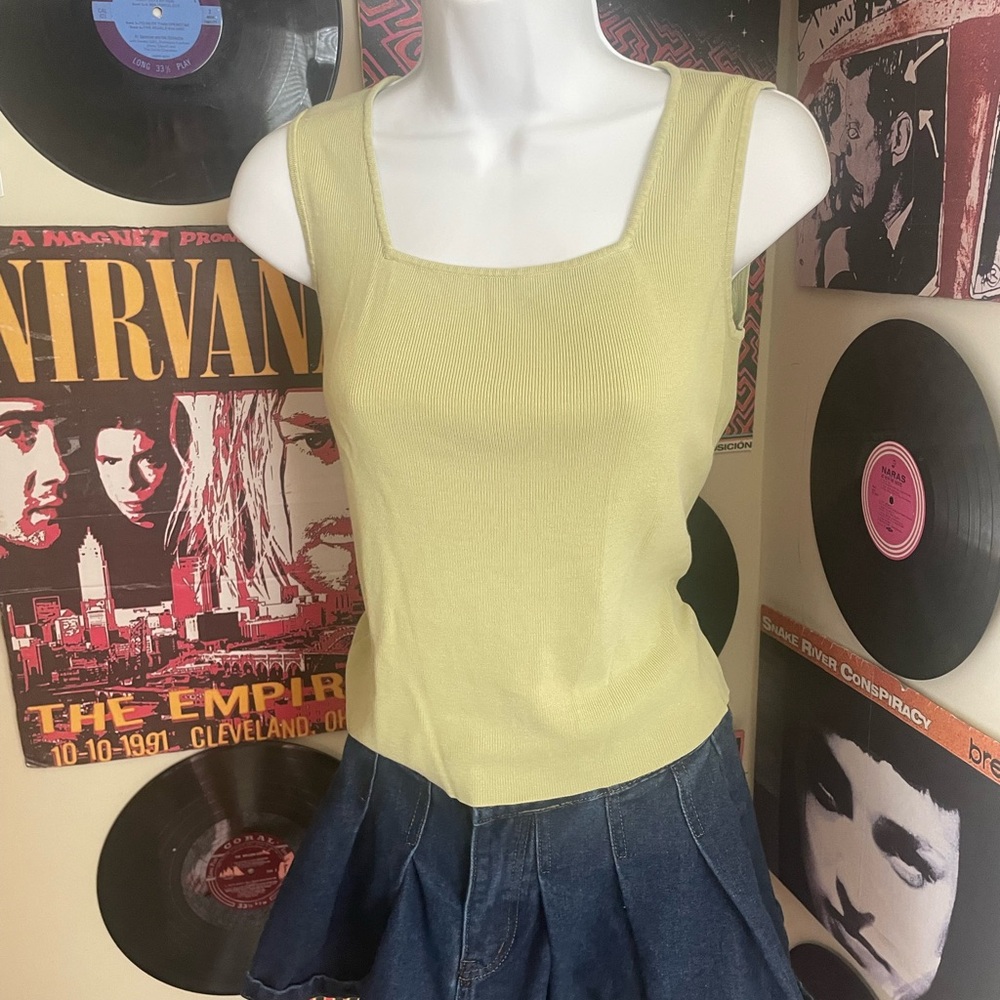 Ann Taylor medium green square neck knit top 75% silk 25% cotton